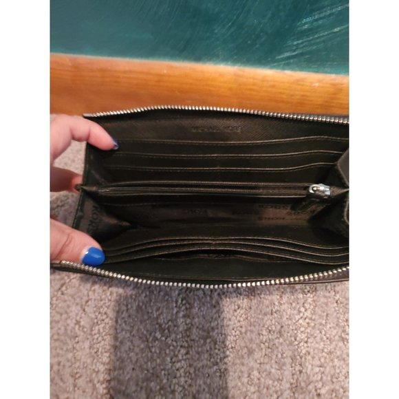 Michael Kors Three Quarter Zip Black Leather Wallet - Picture 5 of 5